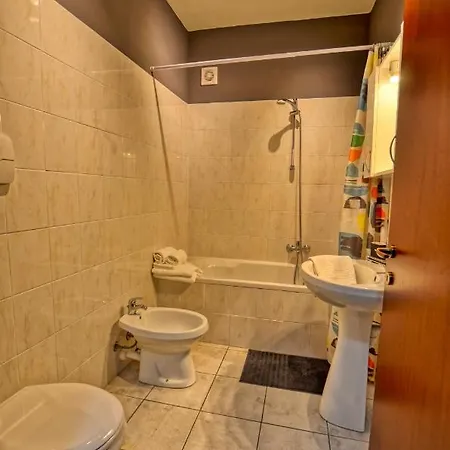 Good Times Apartment *